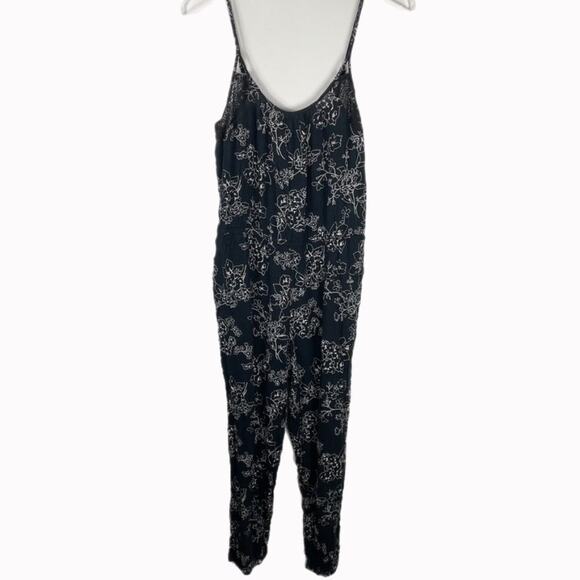 American Eagle Outfitters Gauzy Romper Sz S - Picture 1 of 6